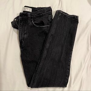 Abercrombie & Fitch mom high rise black wash jeans